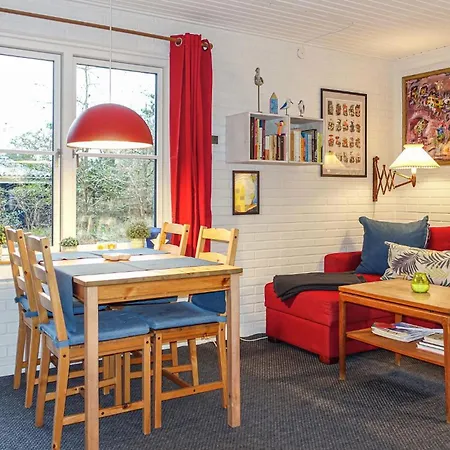 In Aakirkeby With 2 Bedrooms Vester Somarken