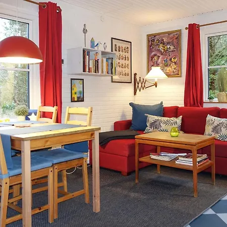 In Aakirkeby With 2 Bedrooms Vester Somarken