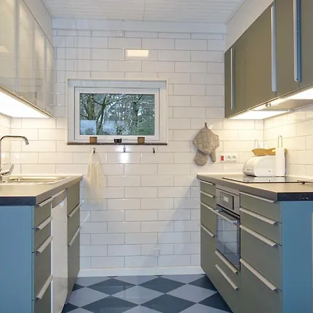 Hébergement de vacances In Aakirkeby With 2 Bedrooms *