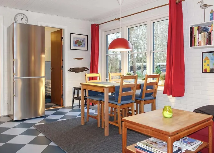 In Aakirkeby With 2 Bedrooms *